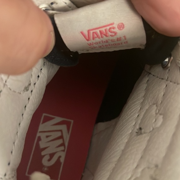 Girls Vans Hightops - Picture 5 of 6